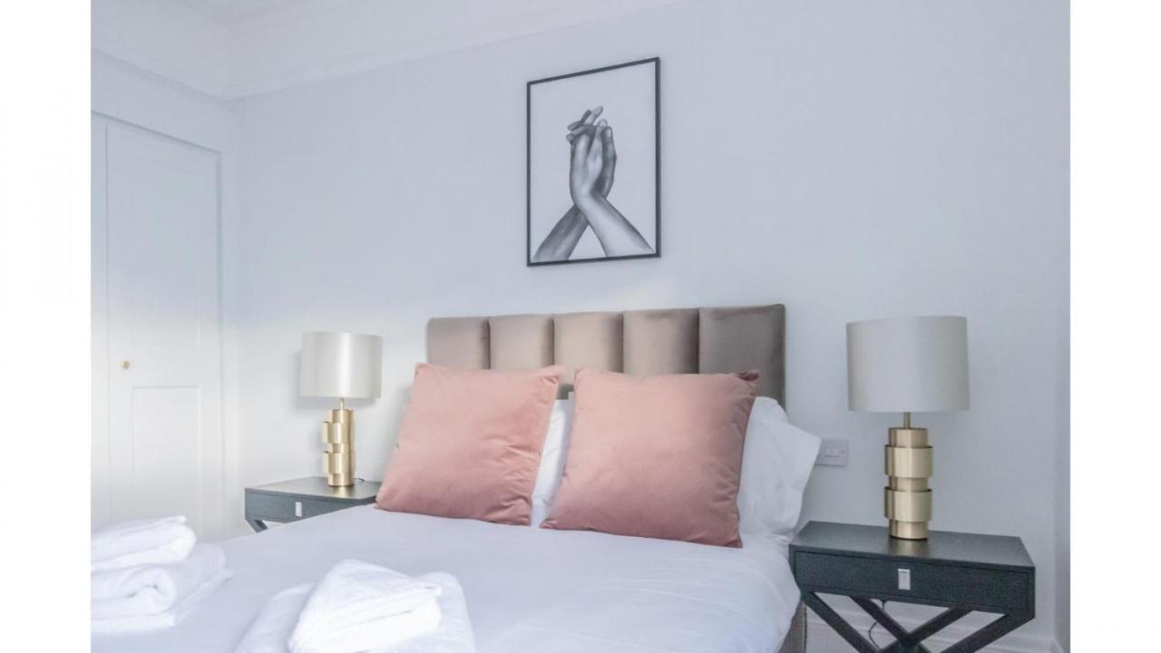 Royal Kensington In Cromwell Road Apartment London Exterior photo