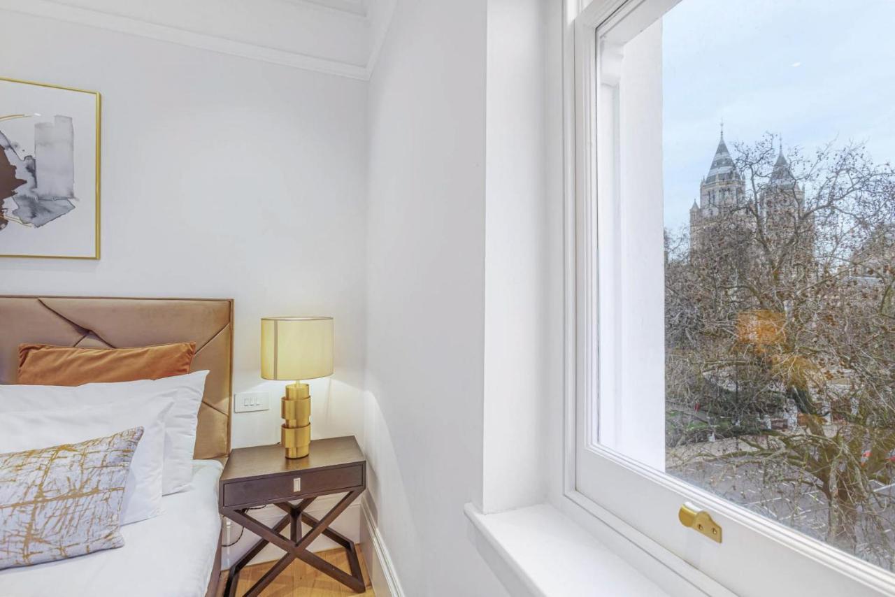 Royal Kensington In Cromwell Road Apartment London Exterior photo